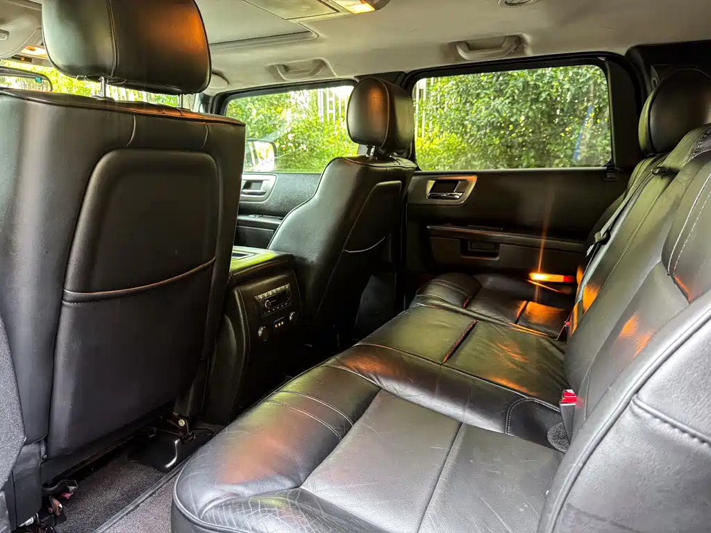 Hummer H2 6.2 AT