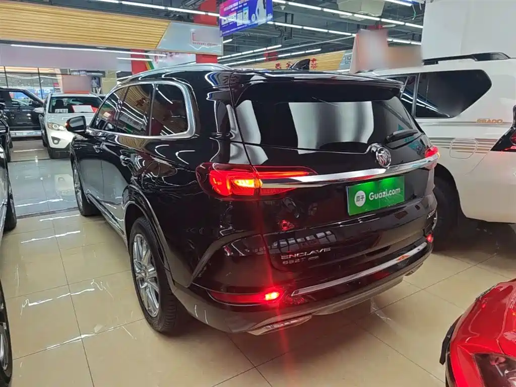 Enclave 652 T 4 WD Premium Flagship 7-seat