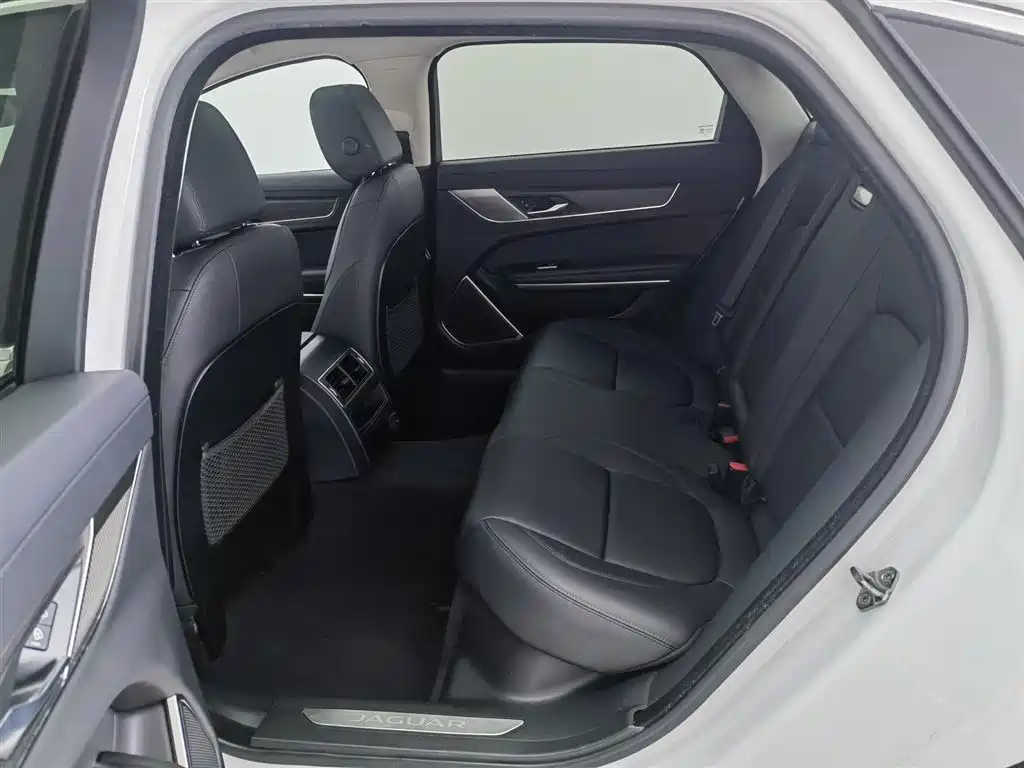 Jaguar XFL XFL 2.0 T P200 2 WD Elite Luxury