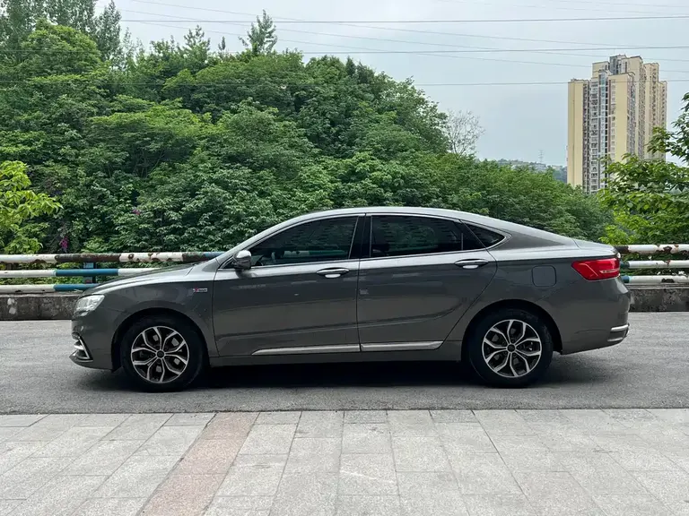 Geely Borui 博瑞 2017款 1.8 T 尊尚型