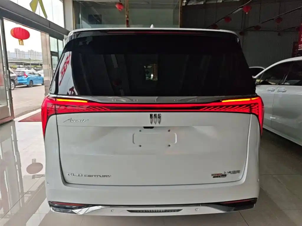 Century 2.0 T 6-seat Heritage