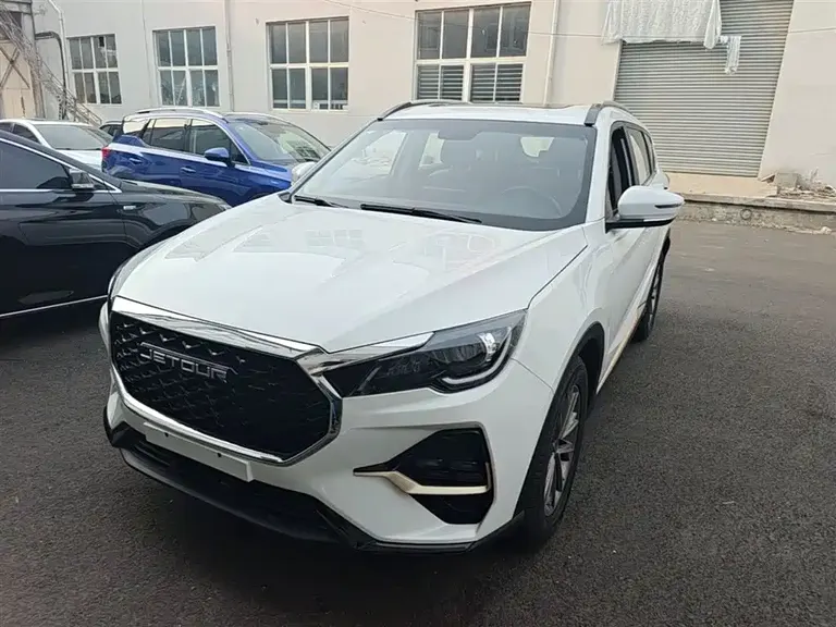 Jetour X70 1.5 T DCT Transcend PRO 5-seat