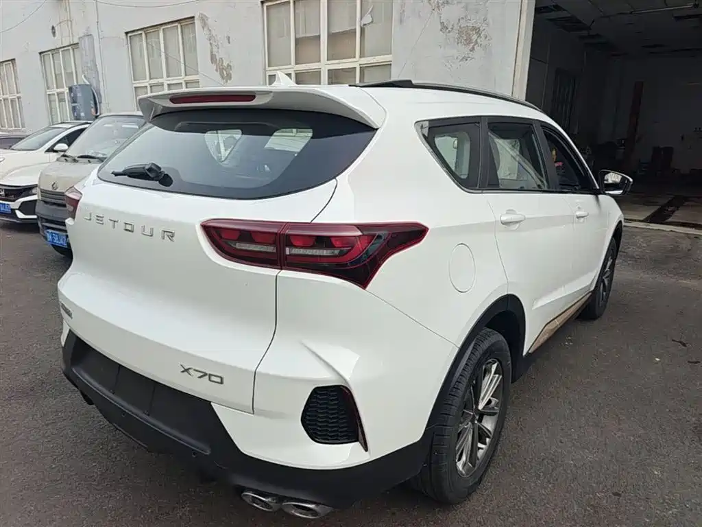 Jetour X70 1.5 T DCT Transcend PRO 5-seat
