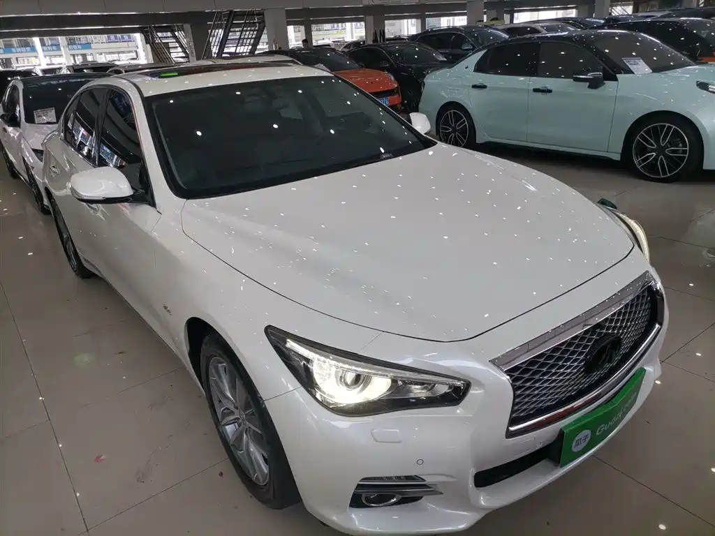 Infiniti Q50 L 2.0 T Joy