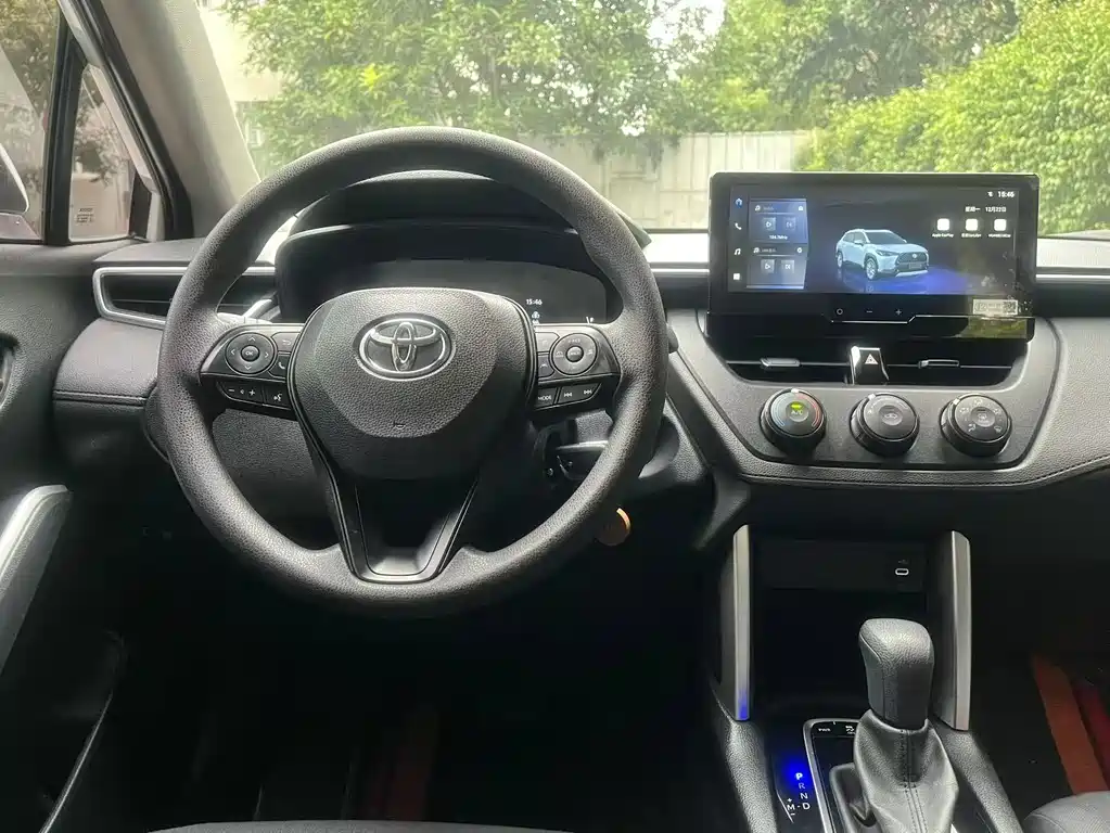 Corolla Cross 2.0 L Pioneer