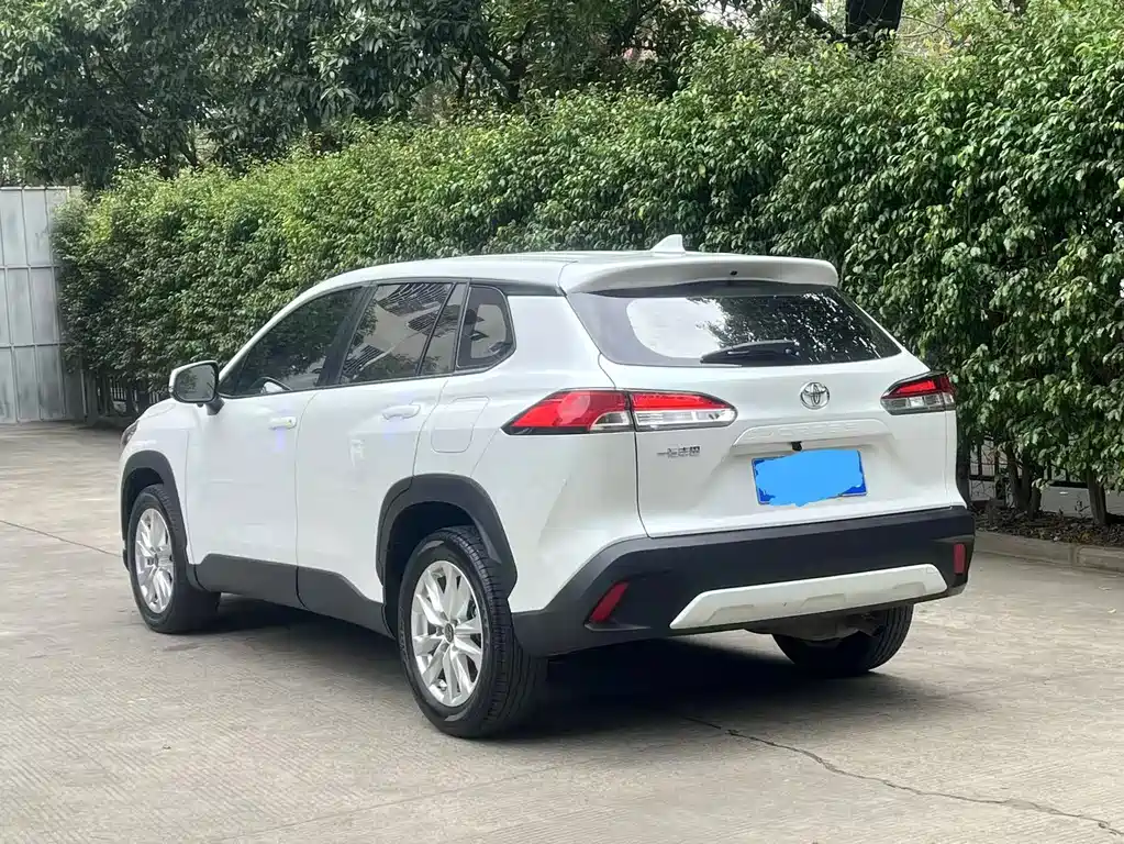 Corolla Cross 2.0 L Pioneer
