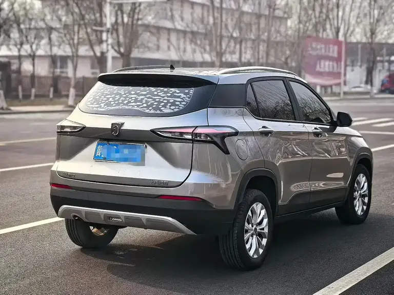Baojun 510 1.5 L Manual Power Enjoyment 77 kW CN-VI