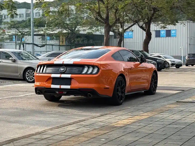 Ford Mustang 2.3 L EcoBoost