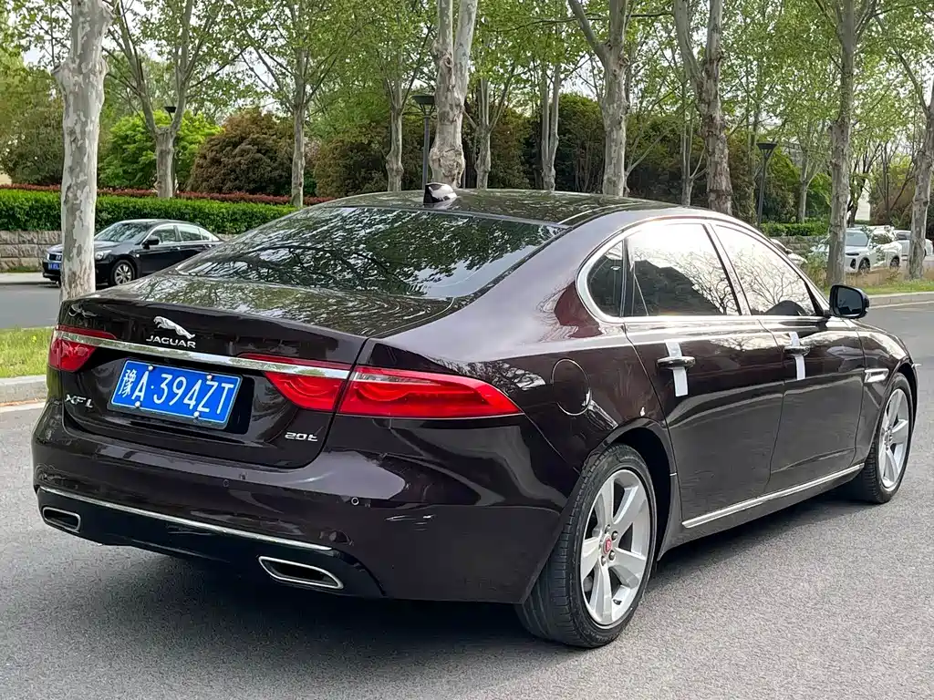 Jaguar XFL XFL 2.0 T 200 PS Elite