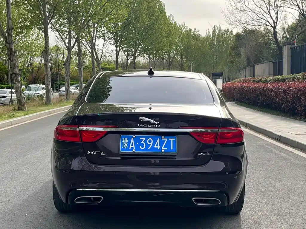 Jaguar XFL XFL 2.0 T 200 PS Elite