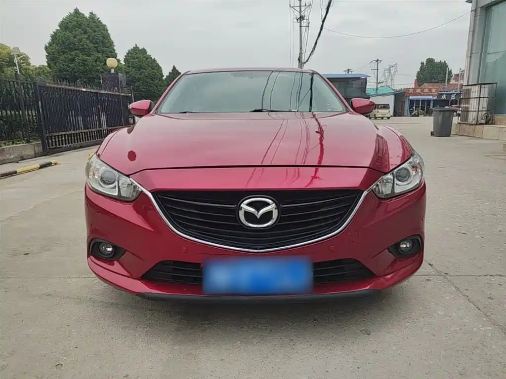 Atenza 2.0 L Blue Sky Luxury