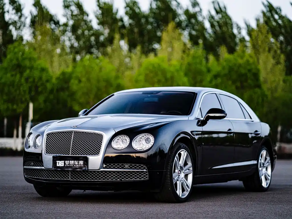 Flying Spur 4.0 T V8 Distinguished