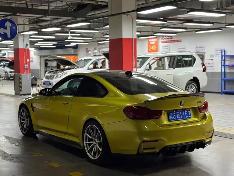 BMW M4 M4 2-door Coupe