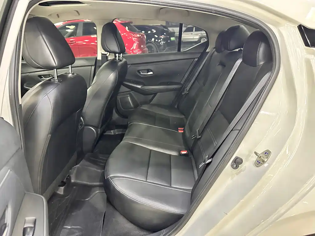 Sylphy 1.6 L XL CVT Joy