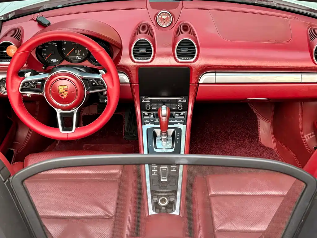 Porsche 718 Boxster 2.0 T