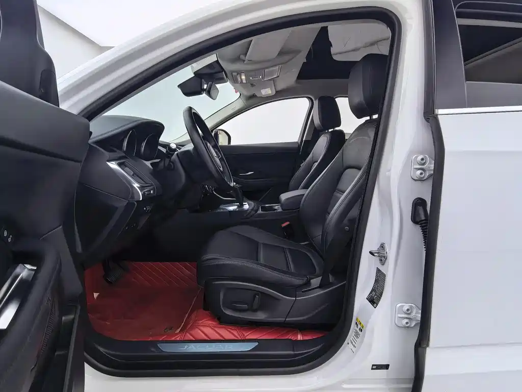 Jaguar E-PACE P200 S CN-V