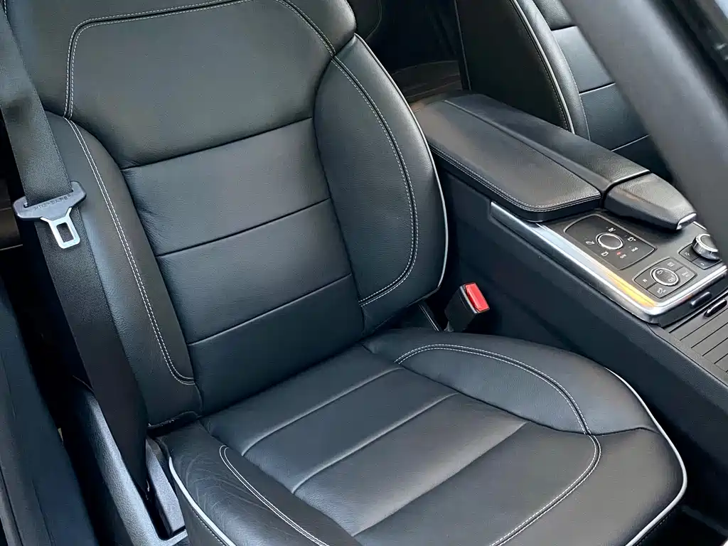 Mercedes-Benz M-Class ML 350 Luxury