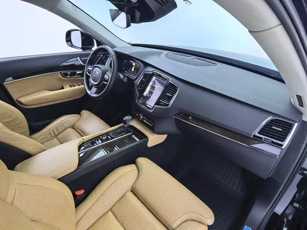 Volvo XC90 T6 Smart Grace 7-seat