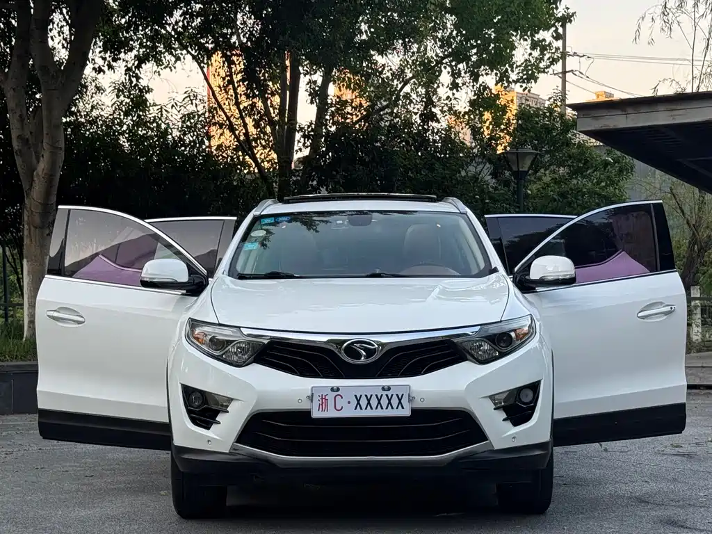 Soueast DX7 1.5 T Auto Luxury