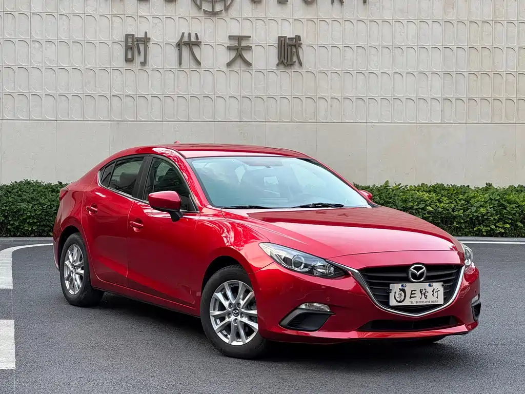 Mazda 3 Axela Sedan 1.5 L Auto Comfort