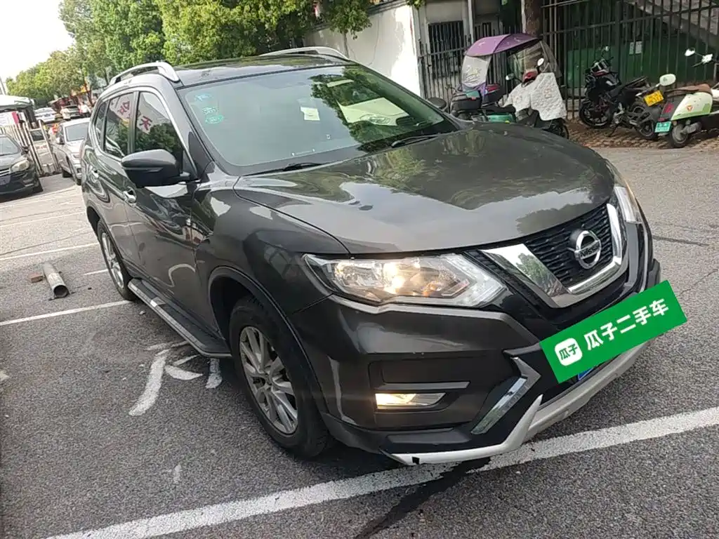X-Trail 2.0 L CVT Comfort 2 WD
