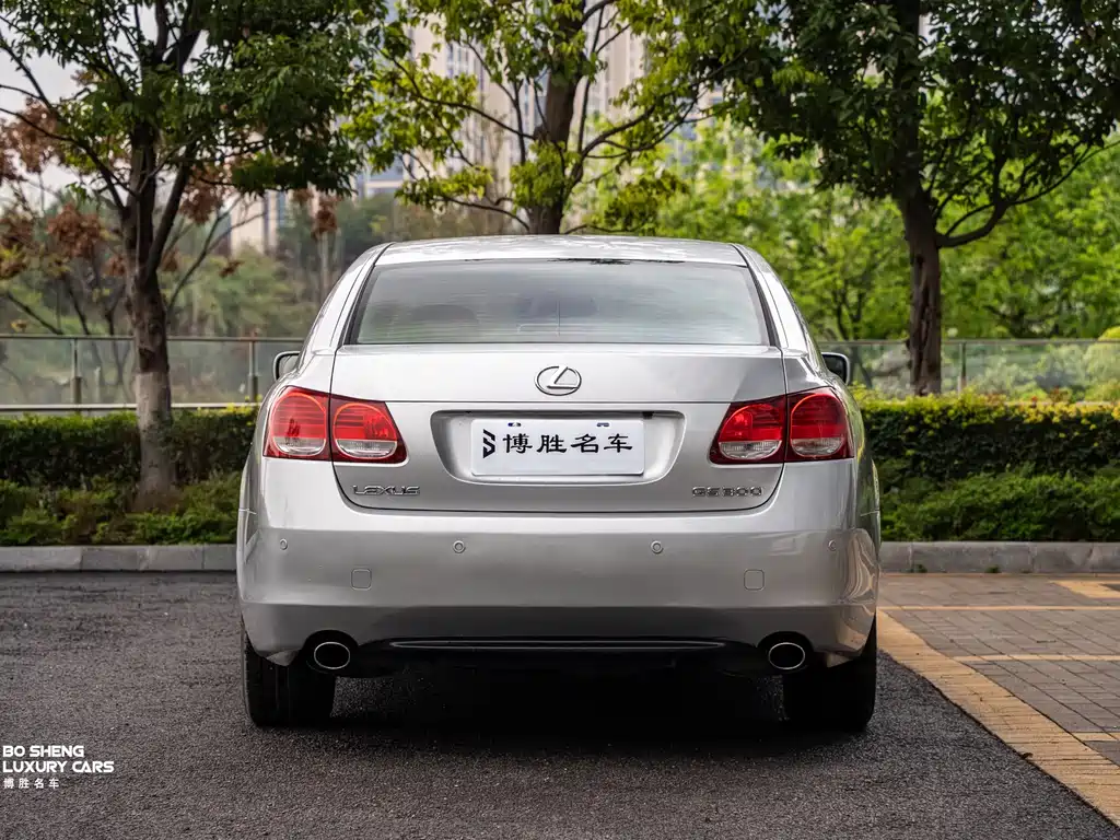 Lexus GS 300