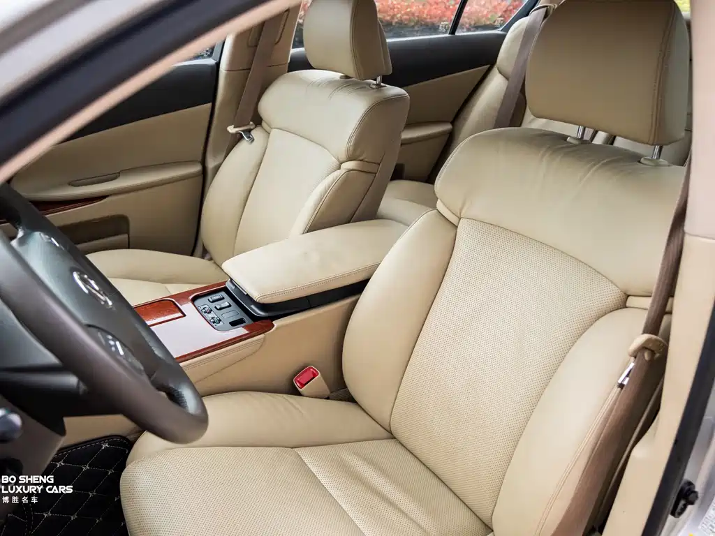 Lexus GS 300