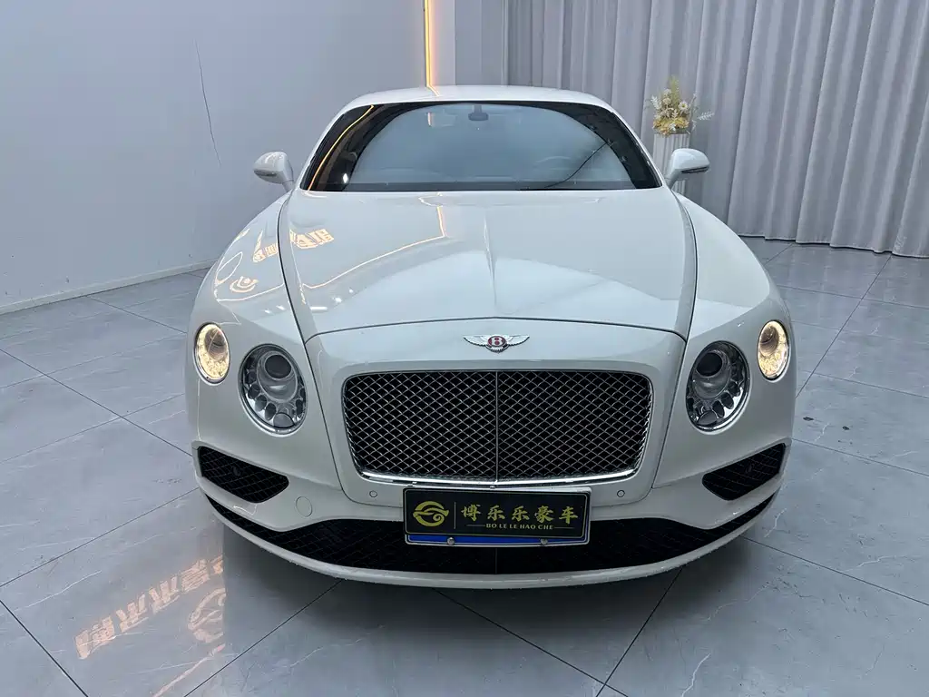 Continental GT 4.0 T GT V8 Standard