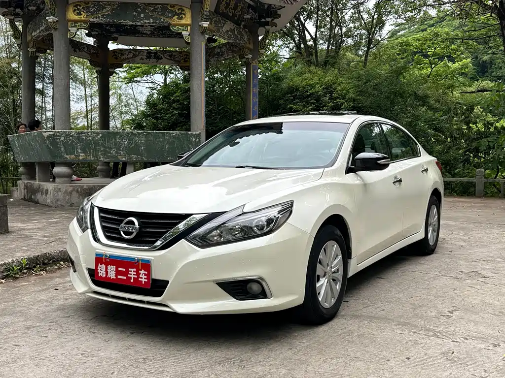 Teana Facelift 2.0 L XL Comfort