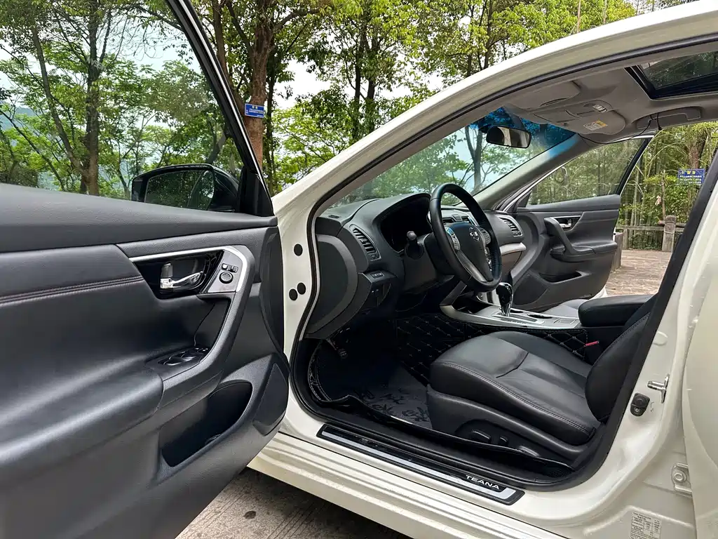 Teana Facelift 2.0 L XL Comfort