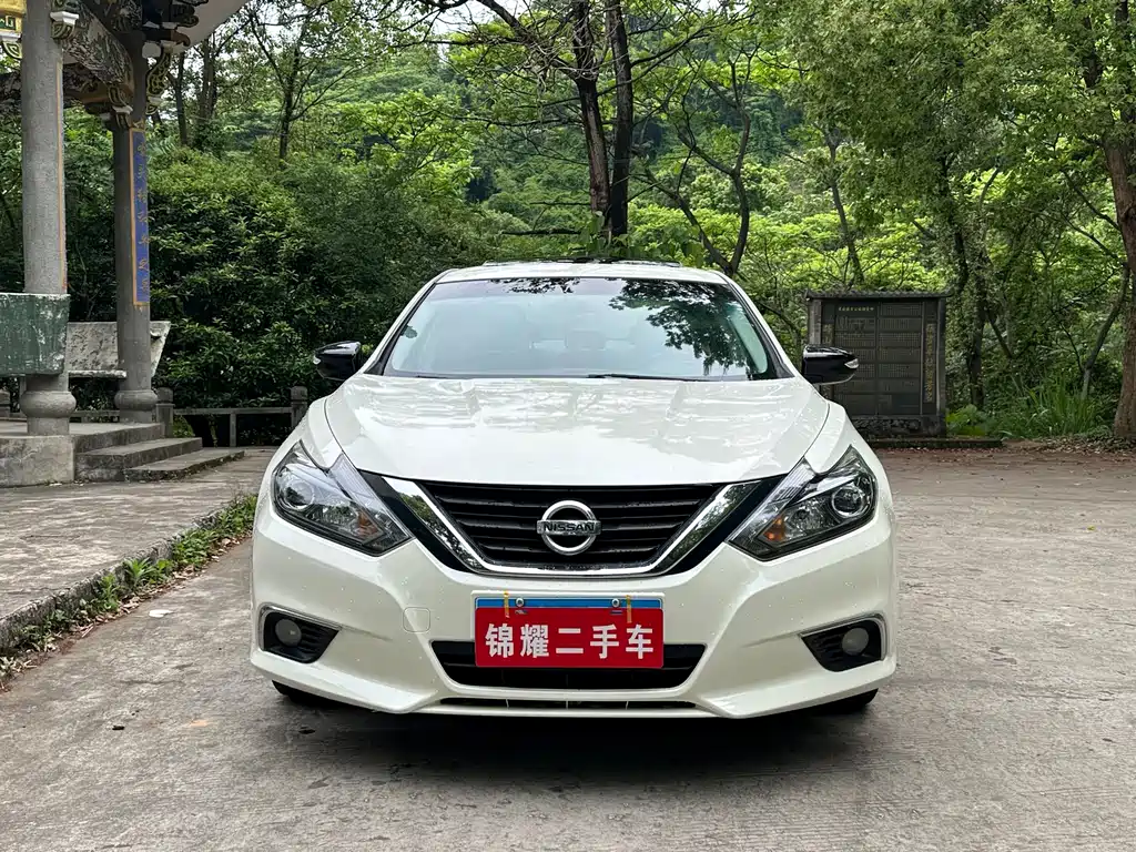 Teana Facelift 2.0 L XL Comfort