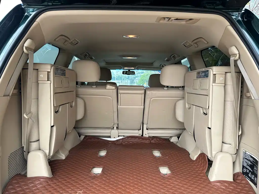 Land Cruiser 4.0 L Auto VX