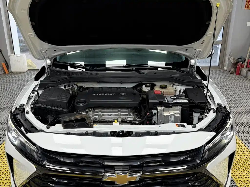 Monza 1.5 L DCT Joy