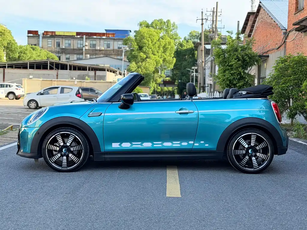 MINI 2.0 T COOPER S CABRIO Coast Line Commemorative