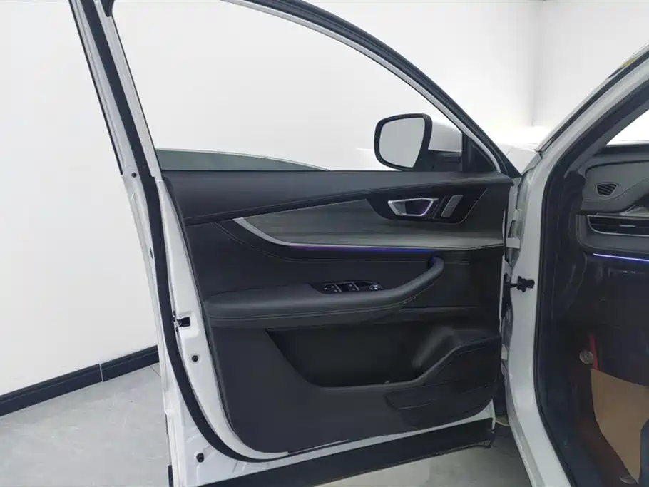 Tiggo 8 PLUS 290 TGDI DCT Grand Passion