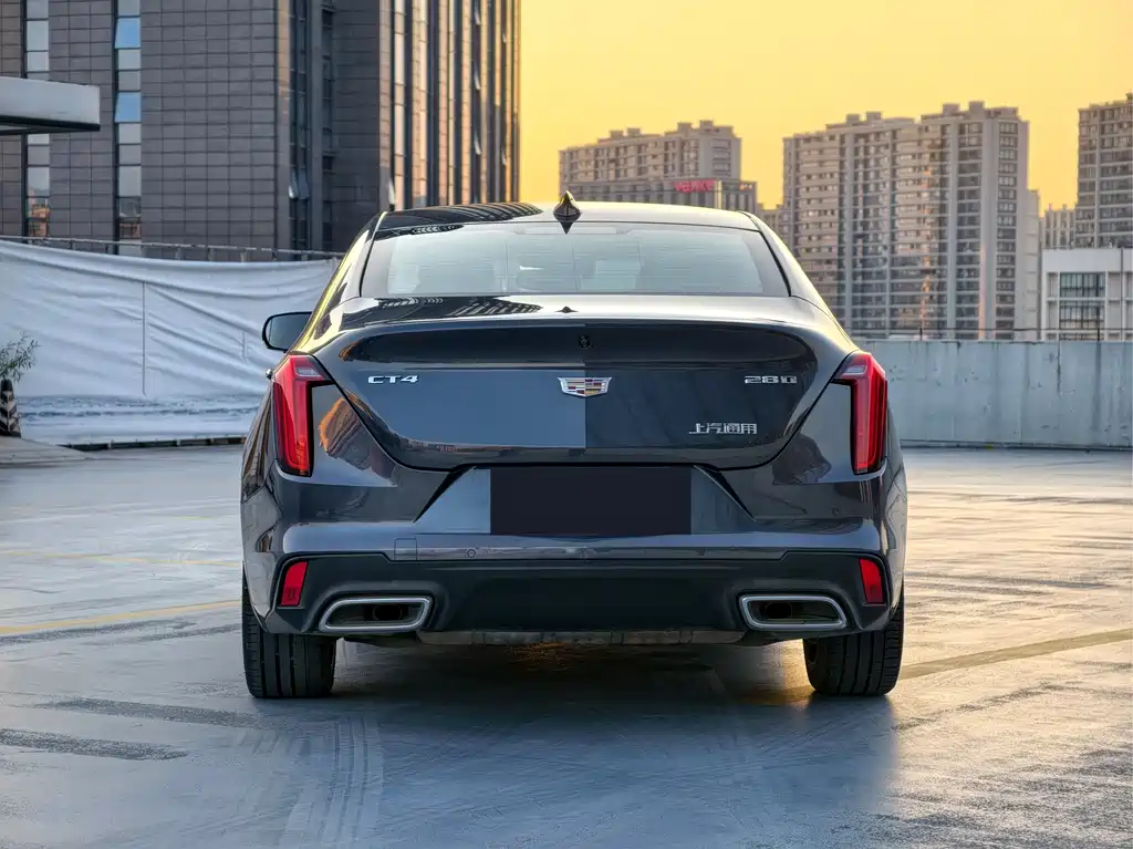 Cadillac CT4 28 T Luxury
