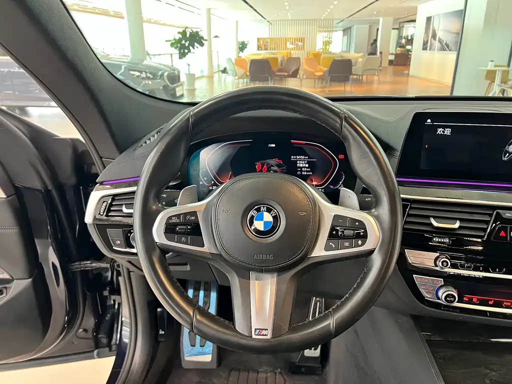 BMW 6 Series GT 630 i M Sport Package