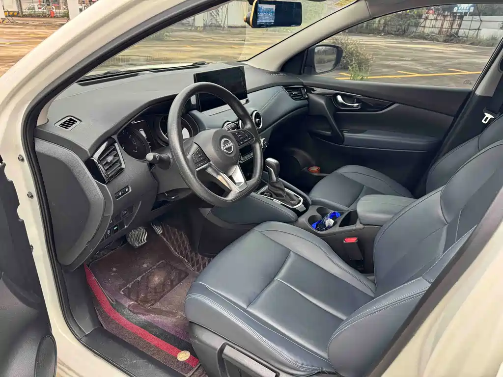 Qashqai Honor 2.0 L CVT XV Sincere