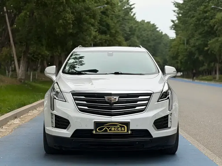 Cadillac XT5 28 T 4 WD Luxury
