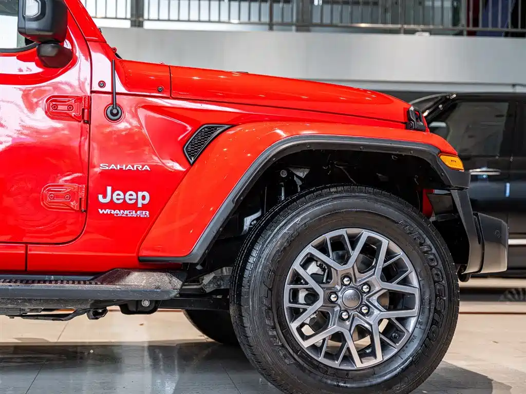 Wrangler NEV 4-door 2.0 T 4 xe Sahara