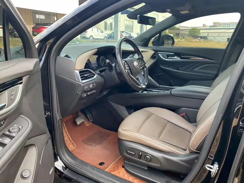 Enclave 652 T 4 WD Premium Flagship 7-seat