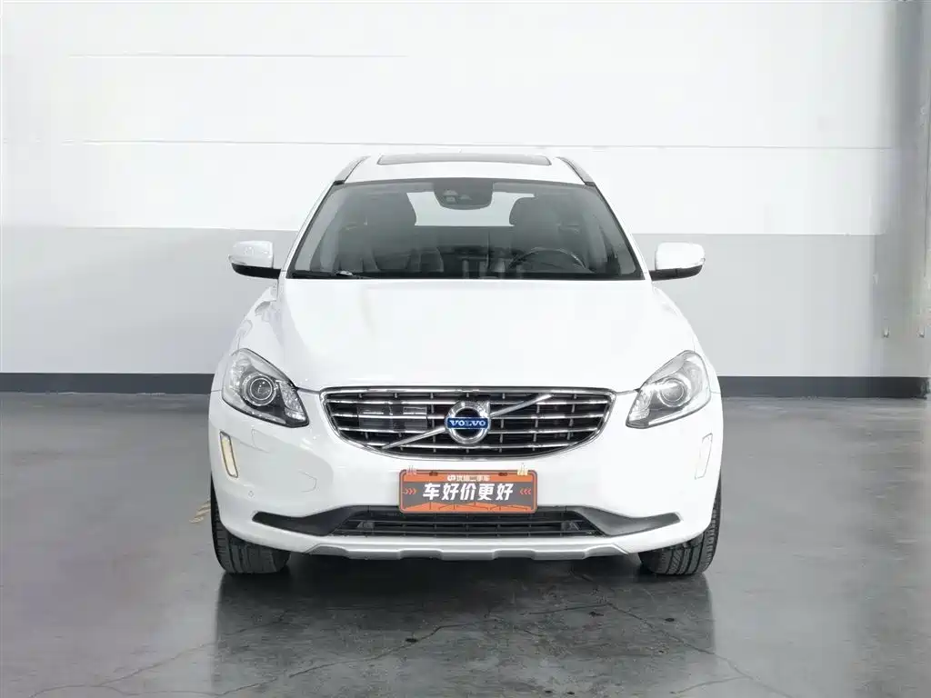 Volvo XC60 T5 AWD Smart Vision