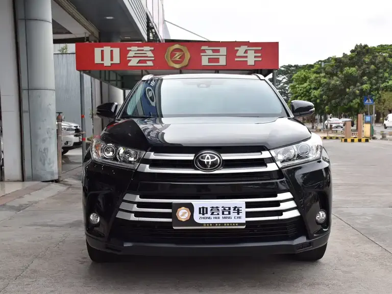 Toyota Highlander 2.0 T 2 WD Luxury 7-seat