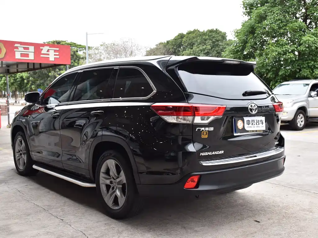 Highlander 2.0 T 2 WD Luxury 7-seat