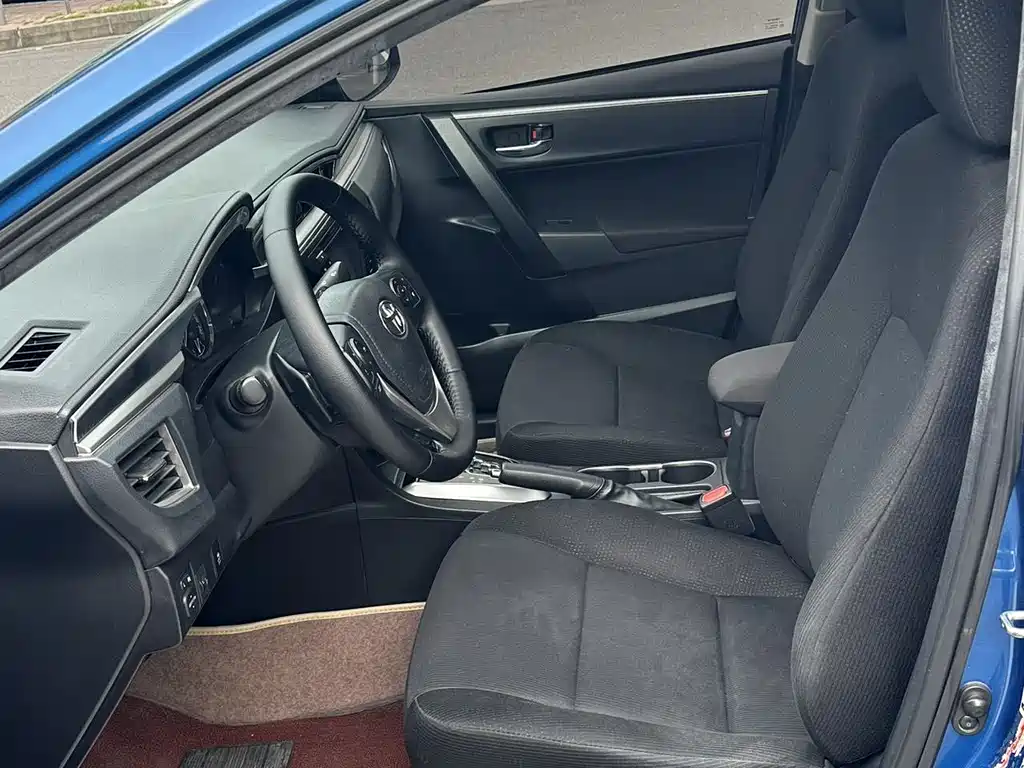 Levin 雷凌 2014款 1.8 GS CVT精英版