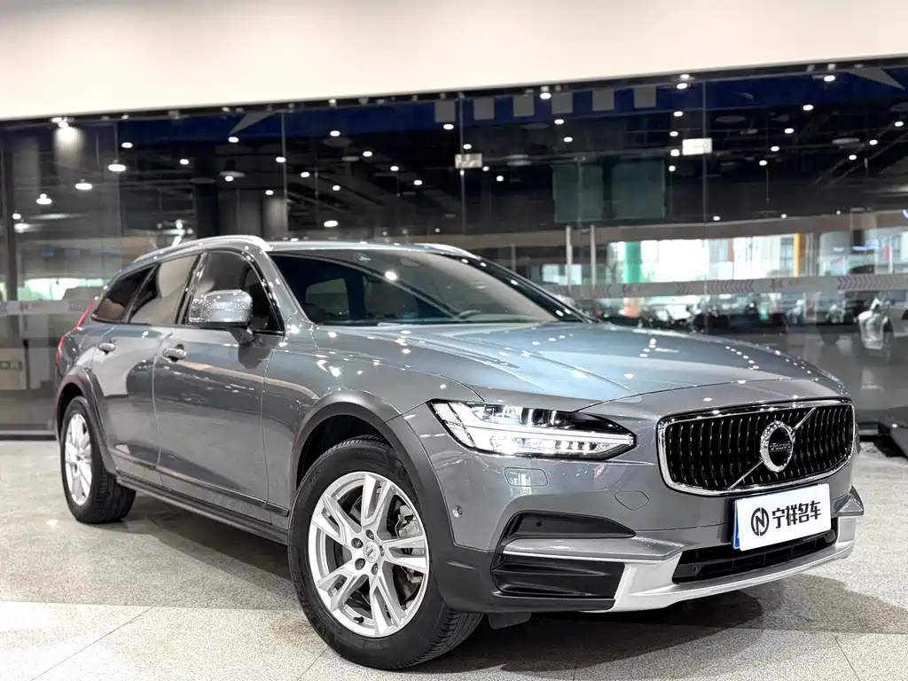 Volvo V90 Cross Country T5 AWD Smart Vision