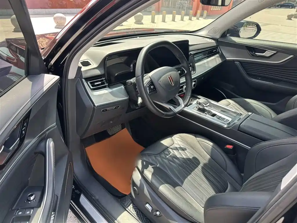 Hongqi HS5 2.0 T Flagship Enjoyment Pro