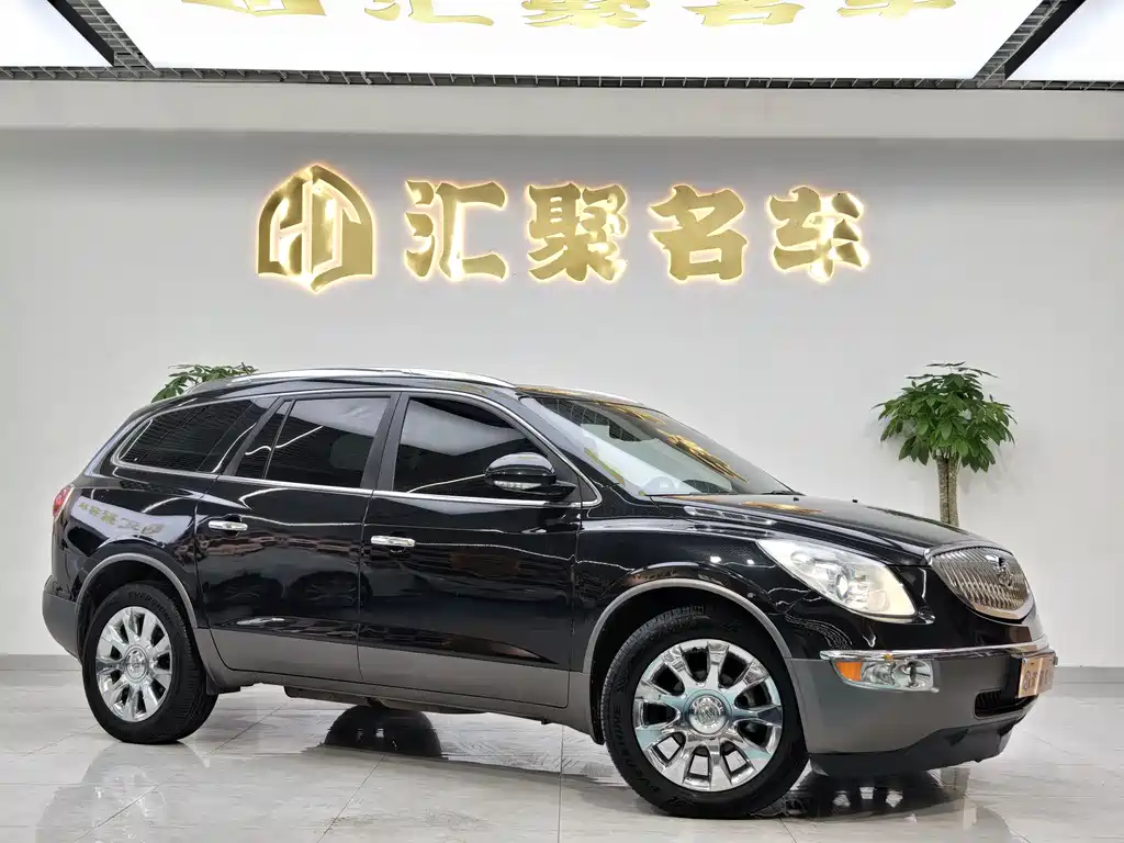 Enclave 3.6 L 4 WD Flagship