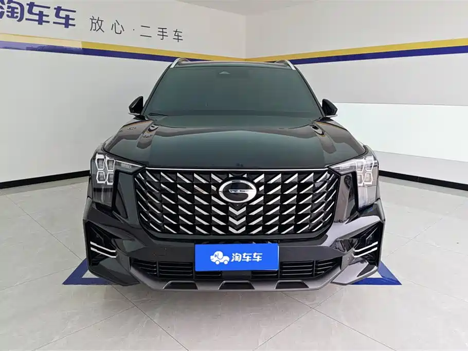 GAC Trumpchi GS8 Navigator Series 2.0 TGDI 2 WD Luxury 5-seat
