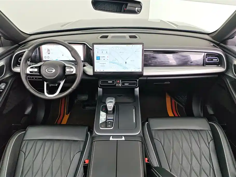 GAC Trumpchi GS8 Navigator Series 2.0 TGDI 2 WD Luxury 5-seat